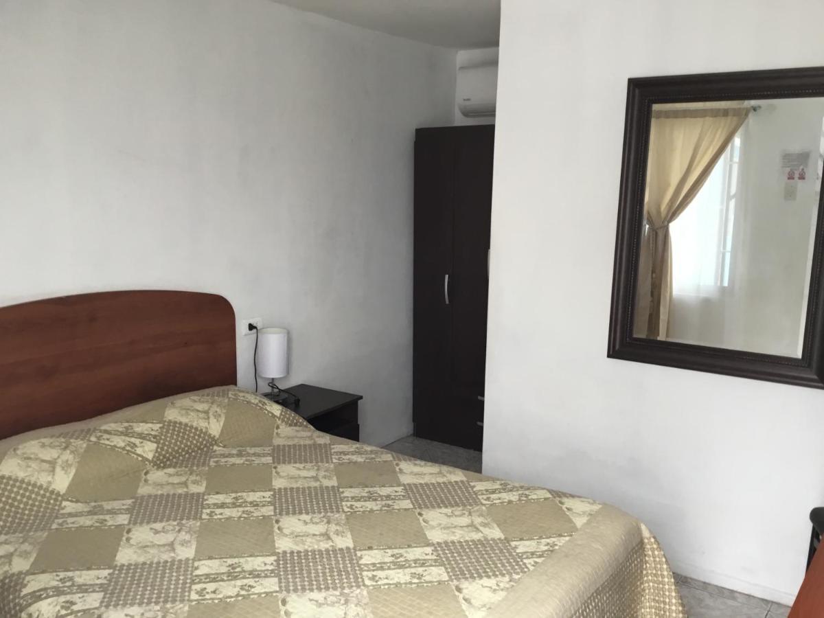 Hostal Playa Brava Кальдера Экстерьер фото