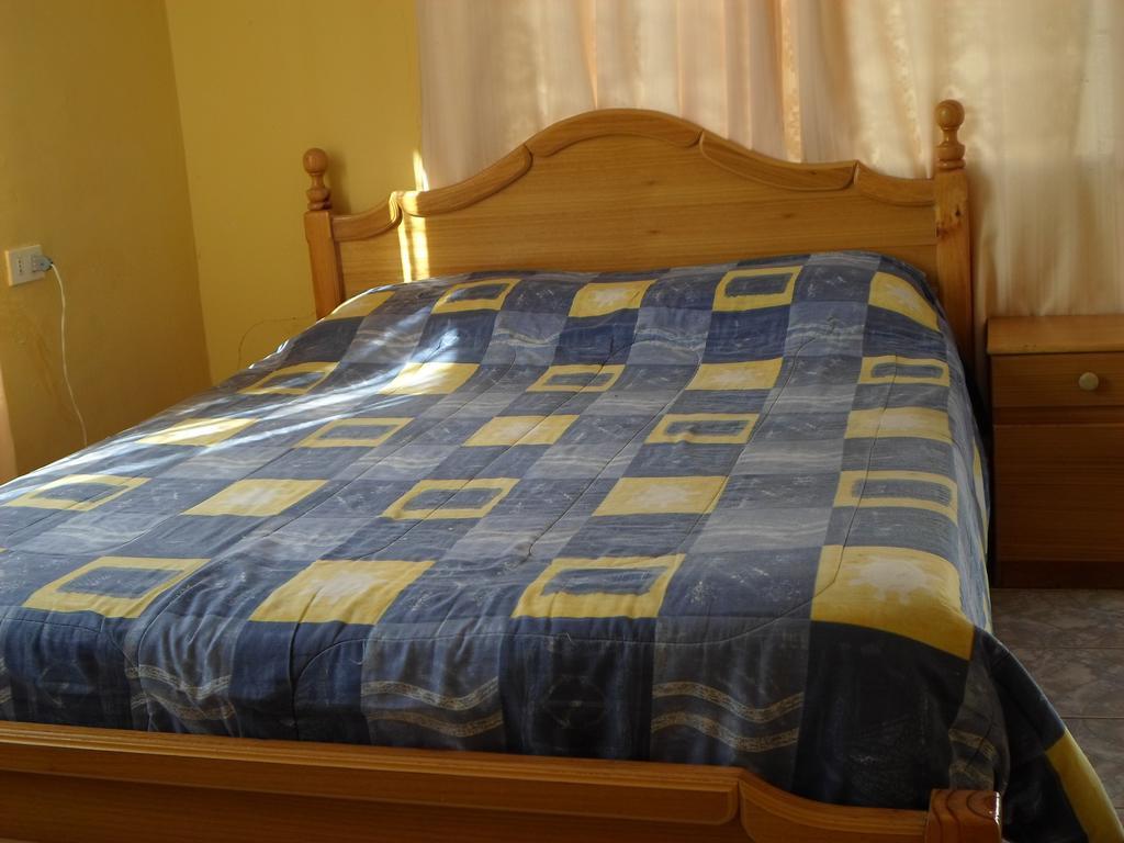 Hostal Playa Brava Кальдера Номер фото