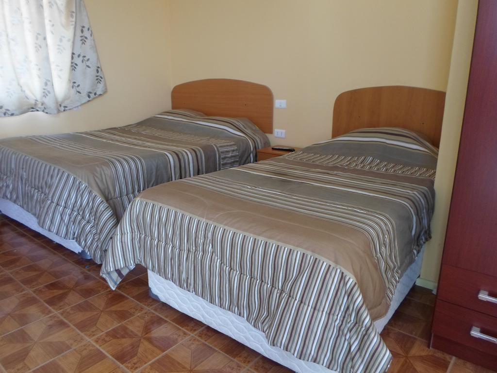 Hostal Playa Brava Кальдера Номер фото